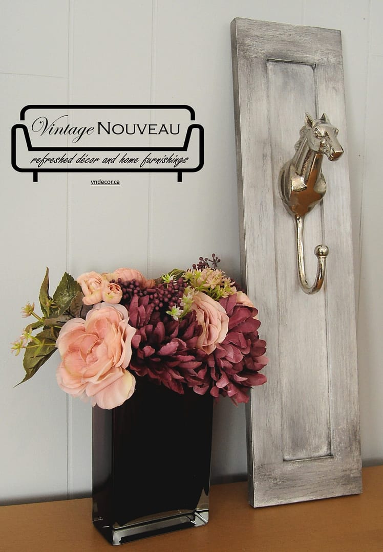 side view horse hanger